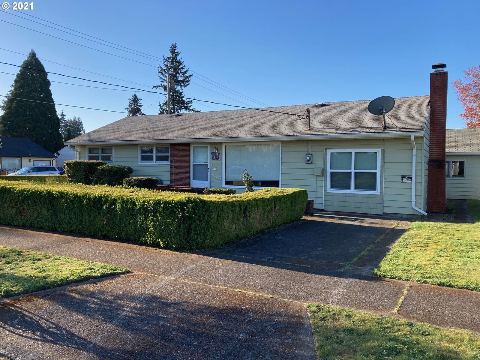 Property Photo:  4713 Sheridan Dr  WA 98661 