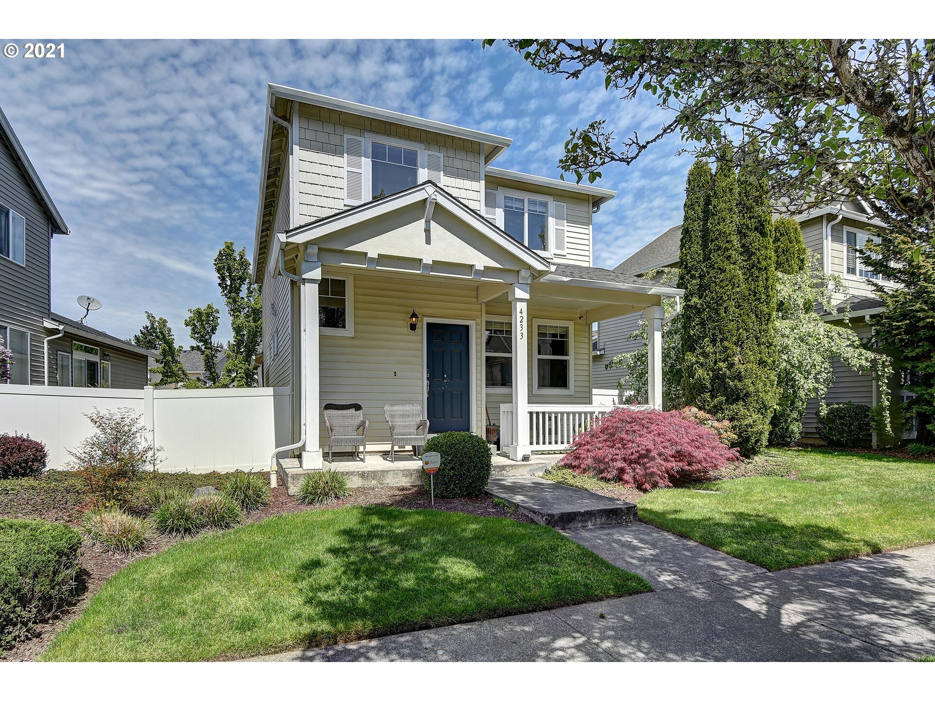Property Photo: 4233 NW 12th Ave WA 98607