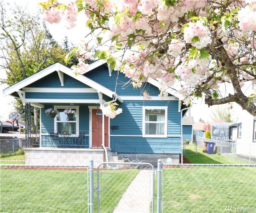 Property Photo:  6222 S Montgomery St  WA 98409 