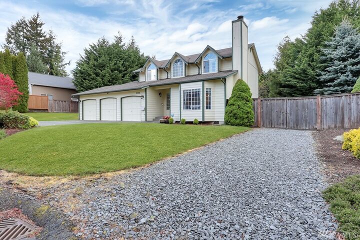 Property Photo: 20305 123rd St Ct E WA 98391