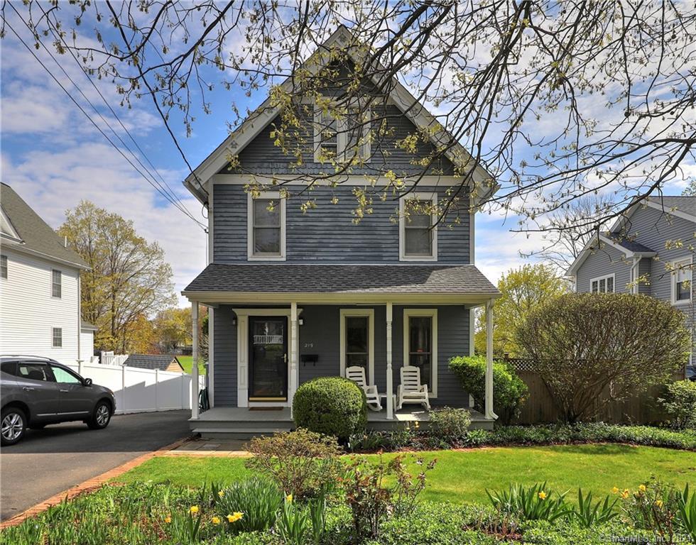 Property Photo: 219 High Street CT 06460