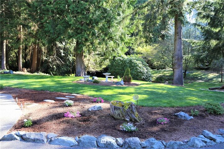 Property Photo:  18815  111th Place SE  WA 98290 