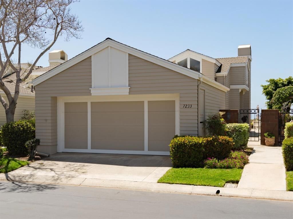 Property Photo: 7233 Linden Terrace CA 92011