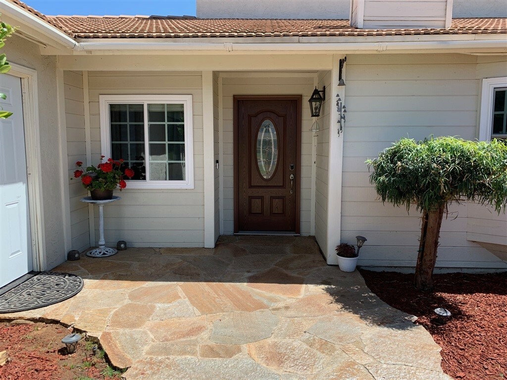 Property Photo: 23633 Scarbery Way CA 92065