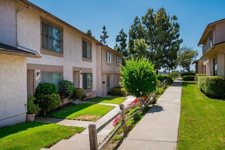 Property Photo:  1547 Sonora Dr 221  CA 91911 