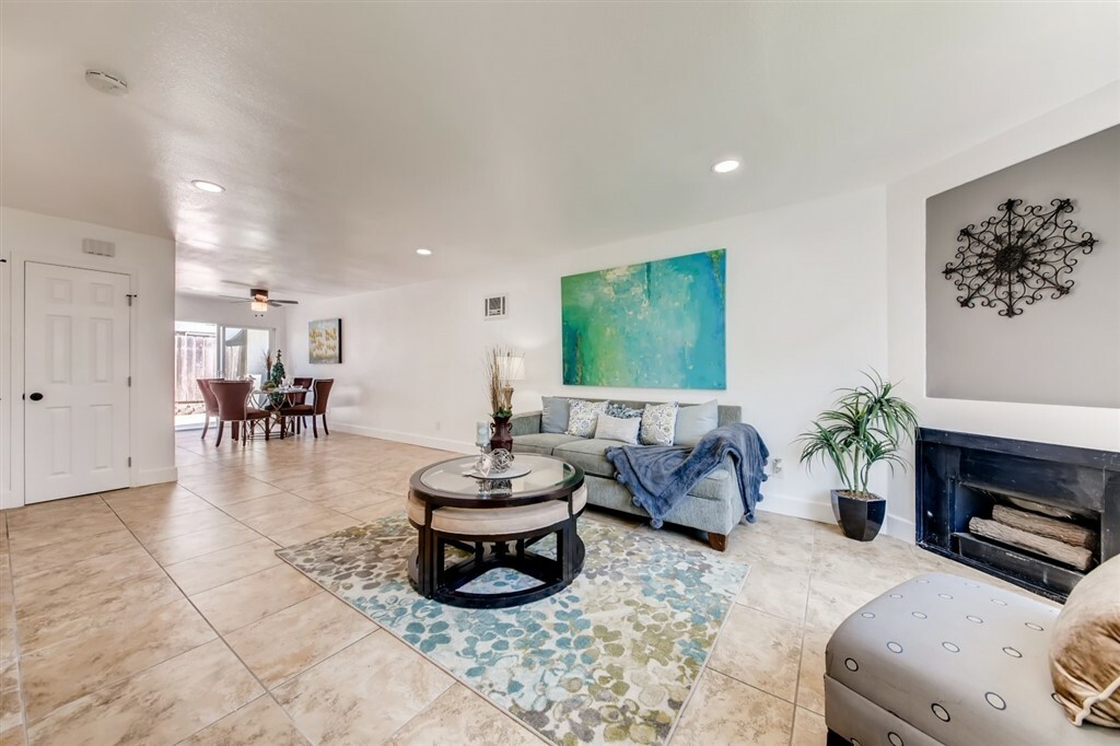 Property Photo: 3443 Los Mochis Way CA 92056