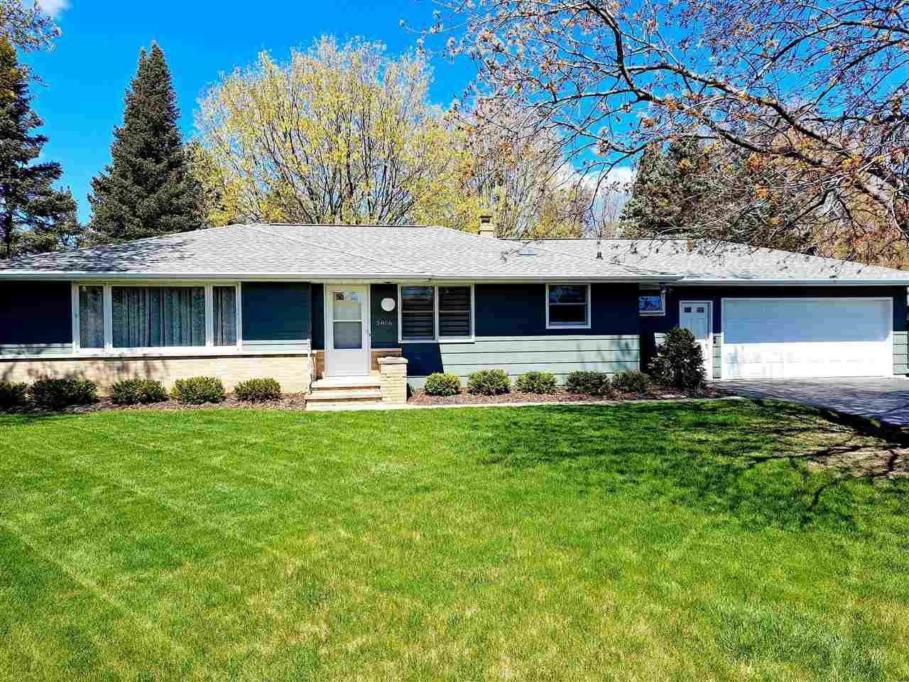 5806 Long Court  Appleton WI 54914 photo