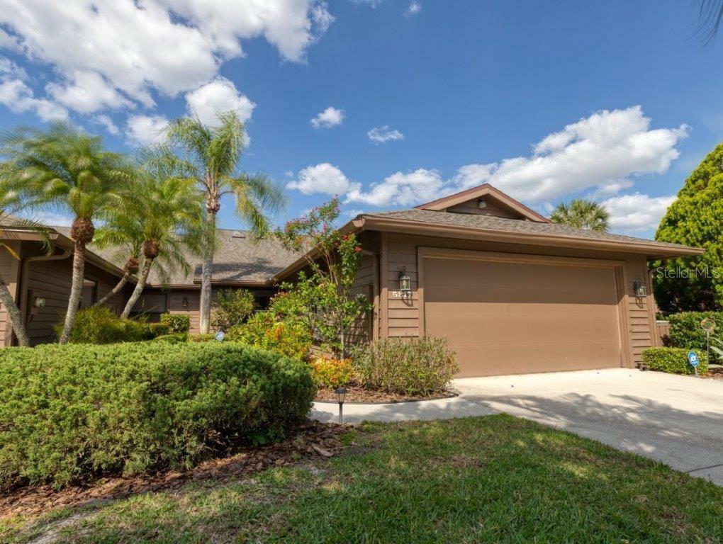 Property Photo:  5817 Merion Way  FL 34243 