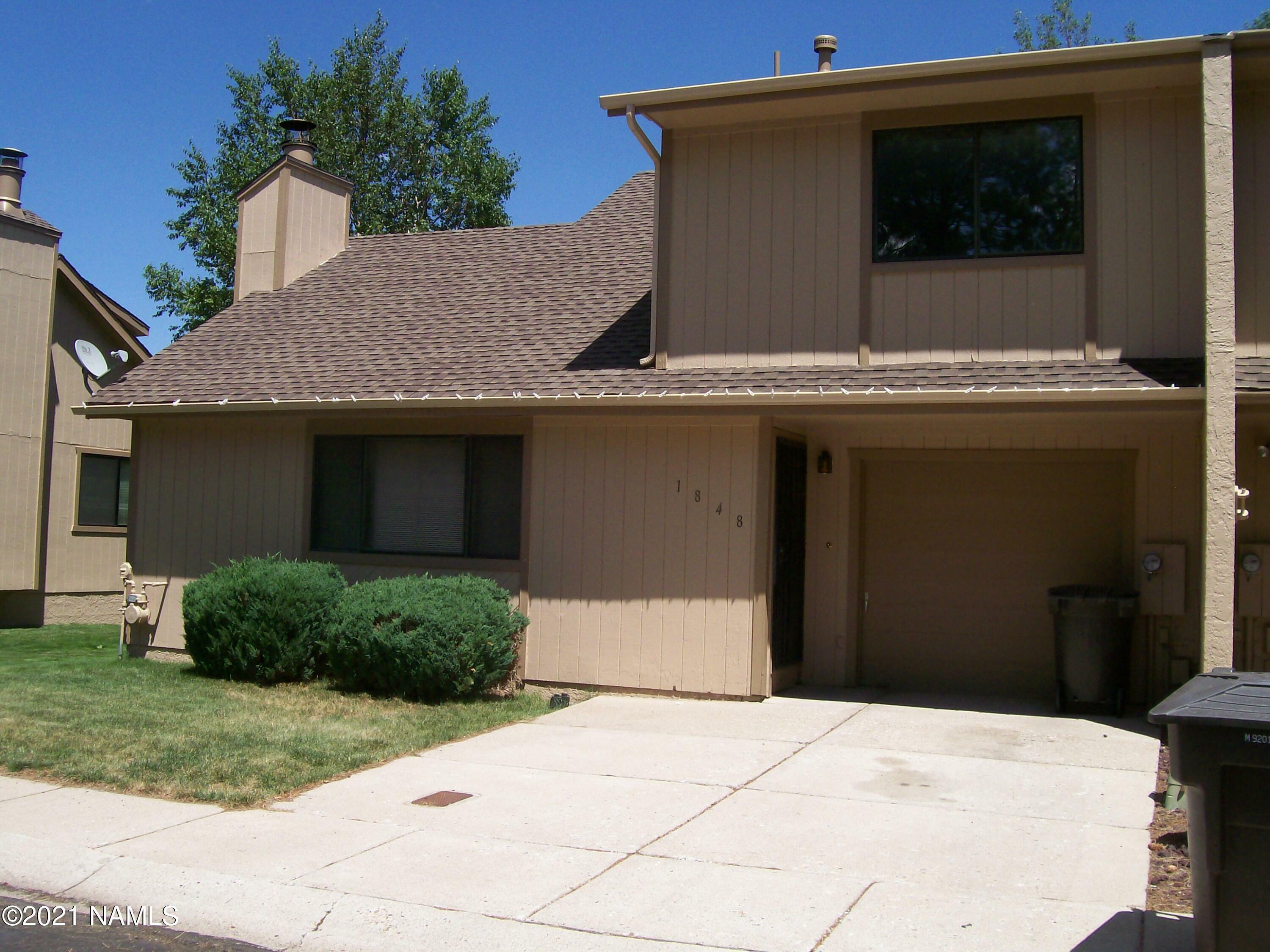 Property Photo:  1848 N Spencer Circle  AZ 86004 