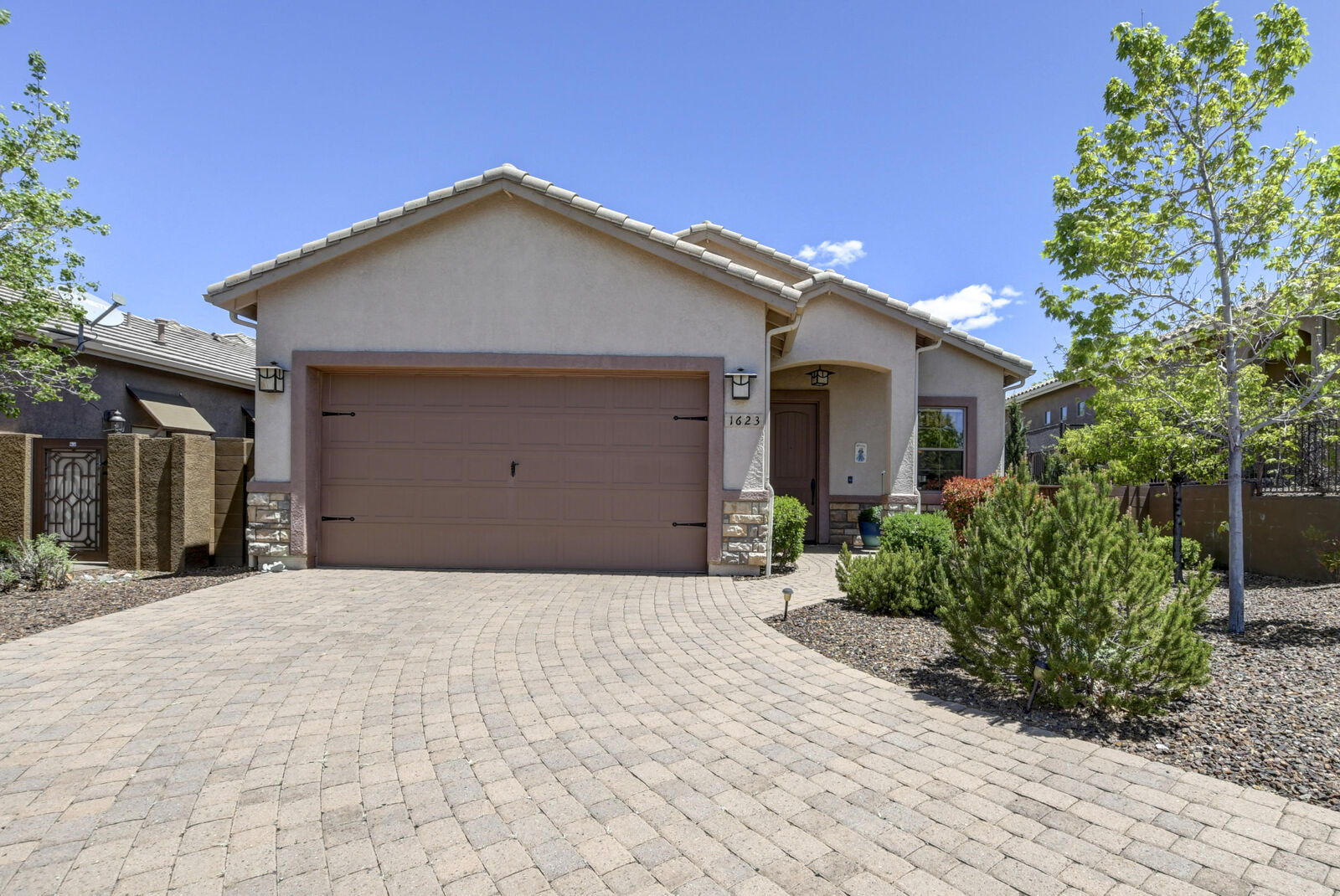 Property Photo: 1623 Dancing Star Way AZ 86301