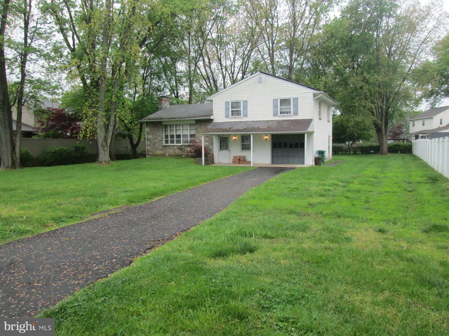 Property Photo:  7 Wren Drive  PA 18966 