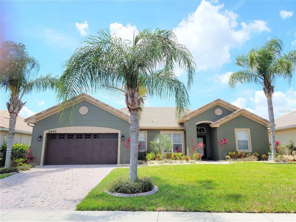 Property Photo:  2610 Meadow View Court  FL 34746 