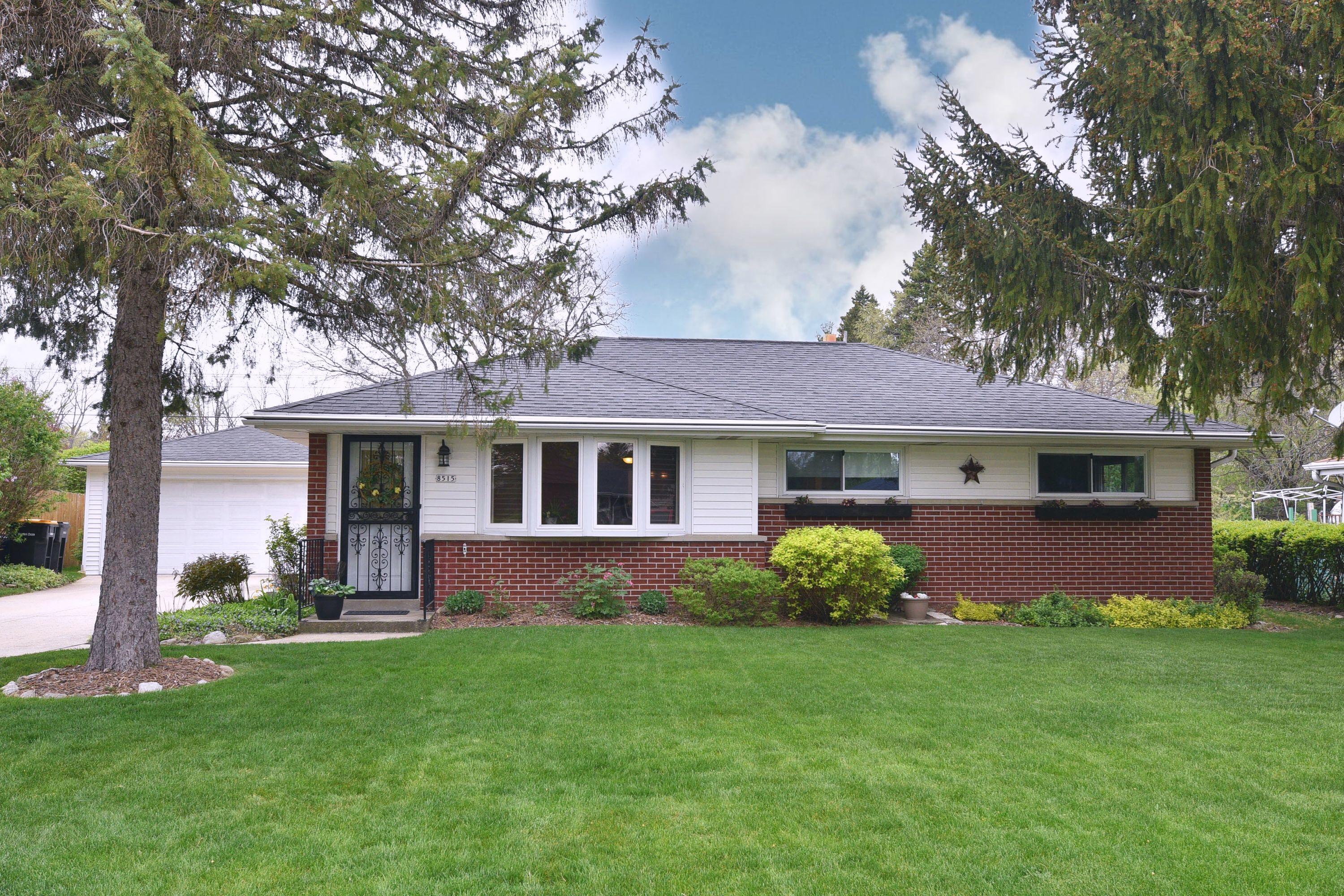 Property Photo: 8515 N 59th St WI 53223