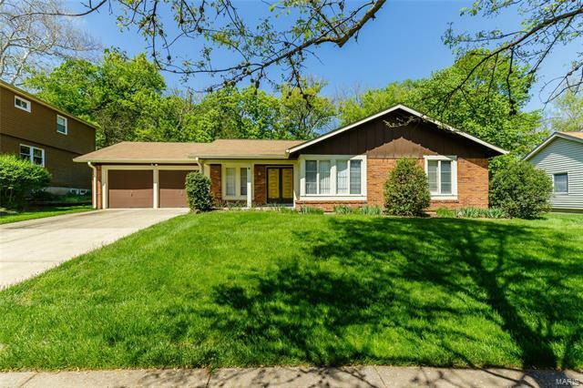 2033 Country Field Drive  Chesterfield  63017 photo
