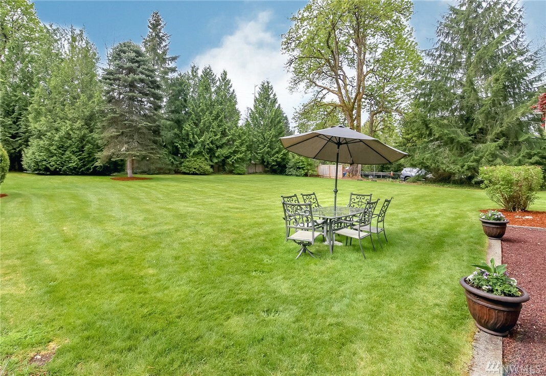 Property Photo: 25446 SE 216th St WA 98038