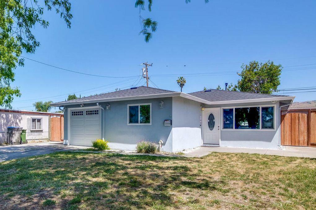 Property Photo: 10330 Murtha Drive CA 95127