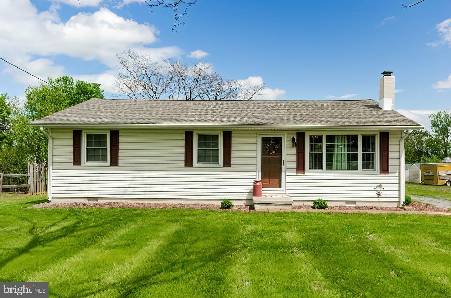 Property Photo: 752 Welltown Road VA 22603