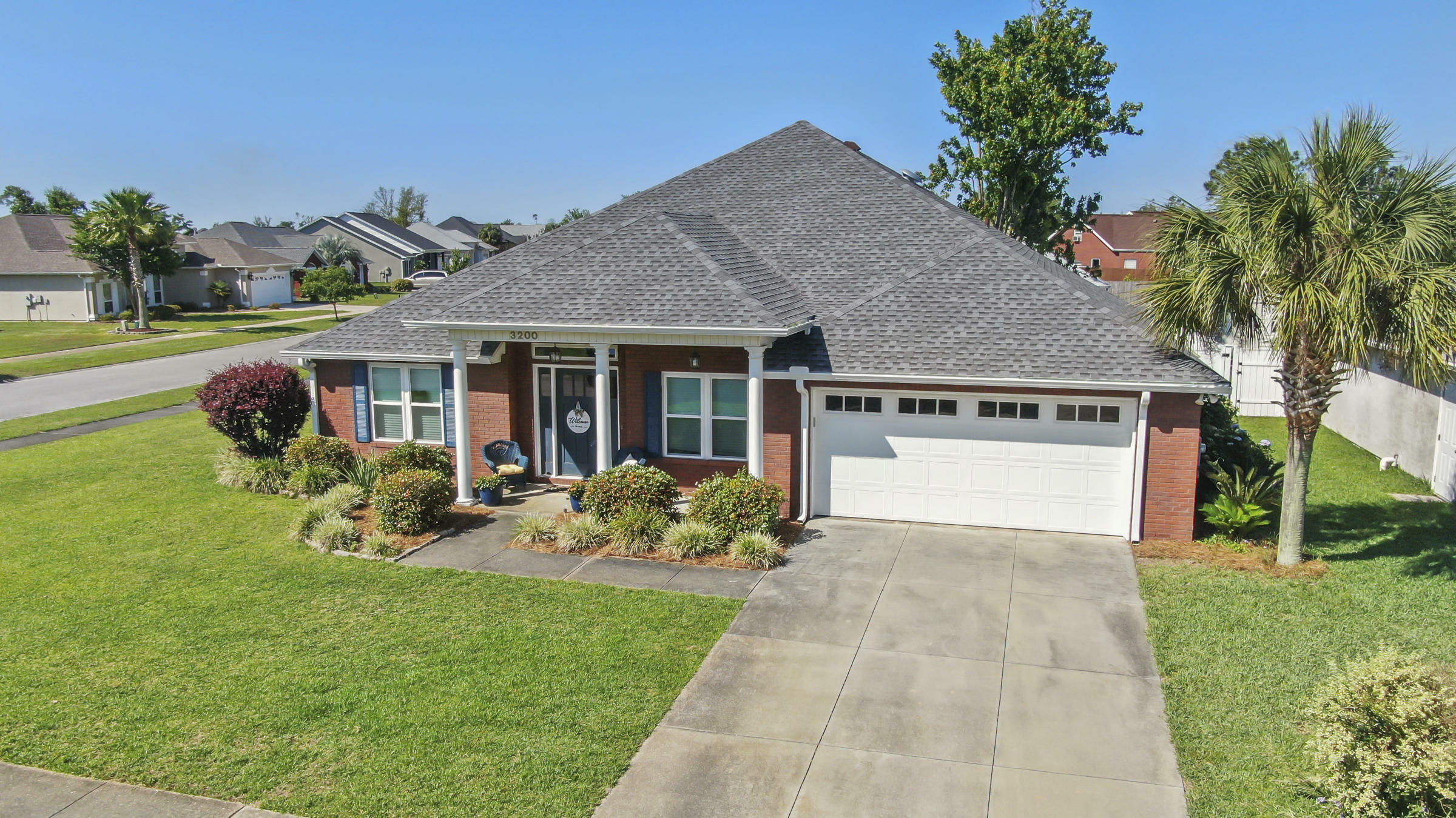Property Photo: 3200 Pleasant Hill Road FL 32444
