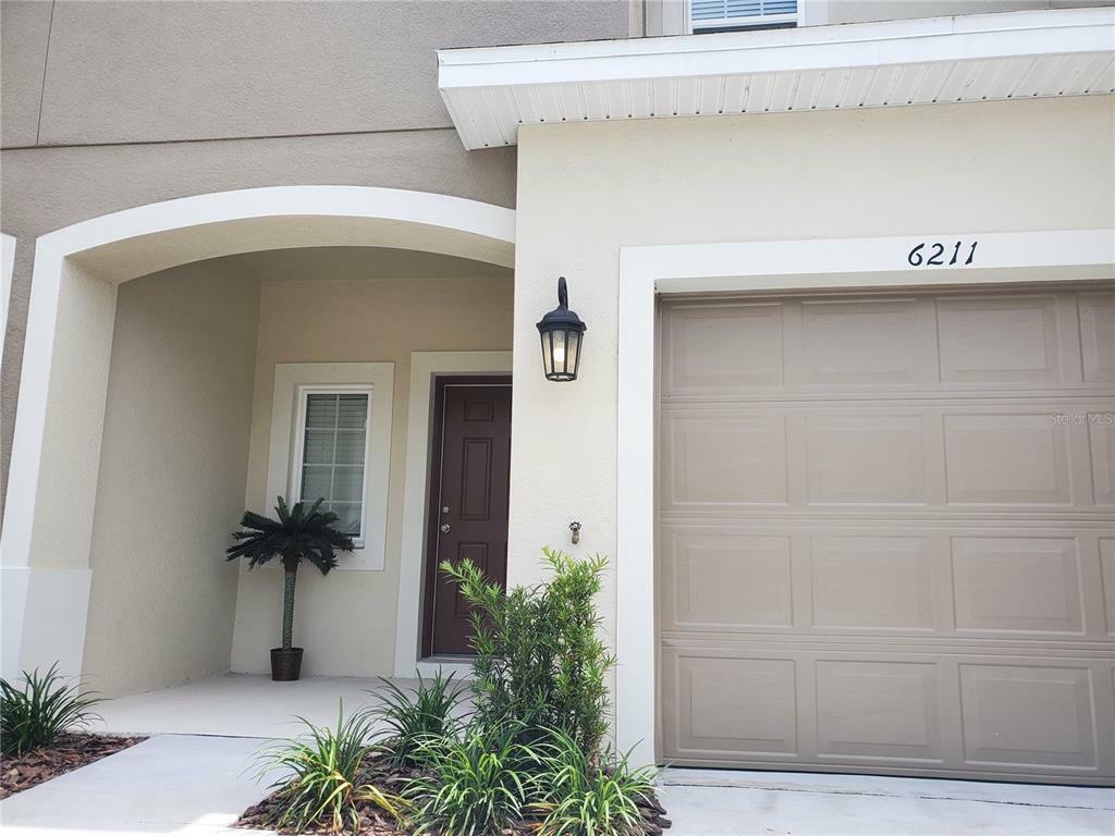 Property Photo:  6211 Willowside Street  FL 34221 