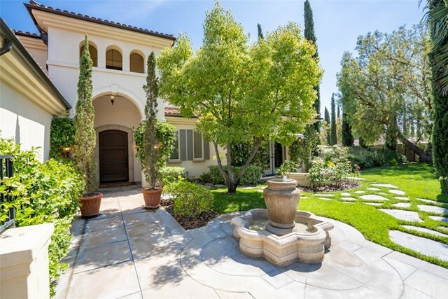 Property Photo: 18950 Suncrest Drive CA 92886