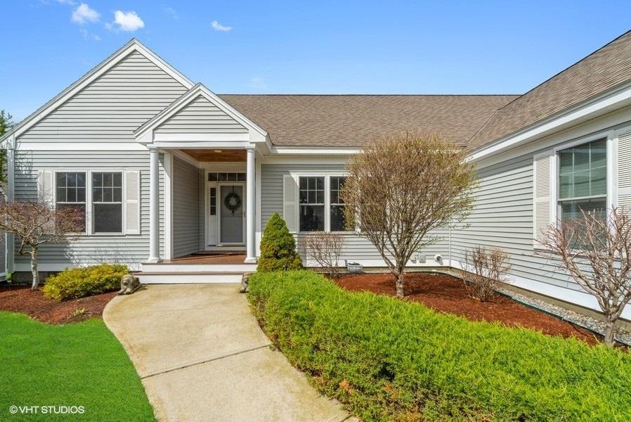 Property Photo:  18 Fells Drive  NH 03031 