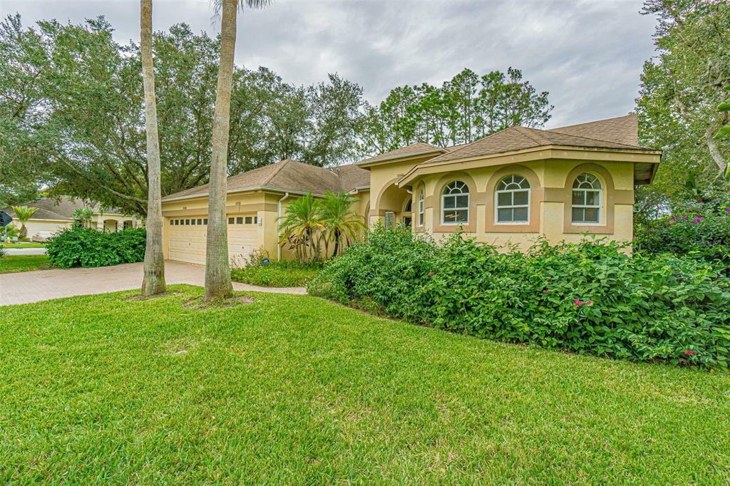 Property Photo: 3661 Siena Lane FL 34685