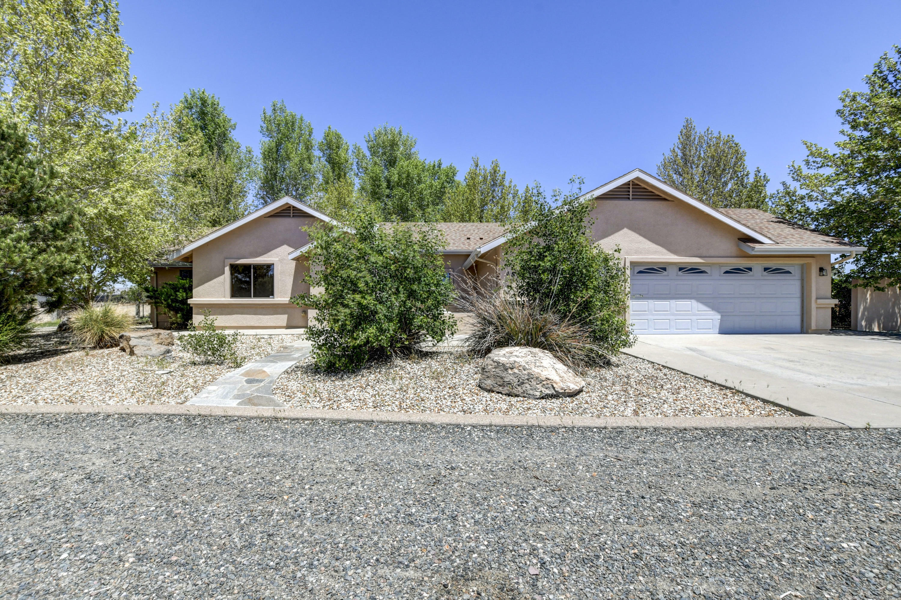 650 E Rimrock Road  Paulden AZ 86334 photo