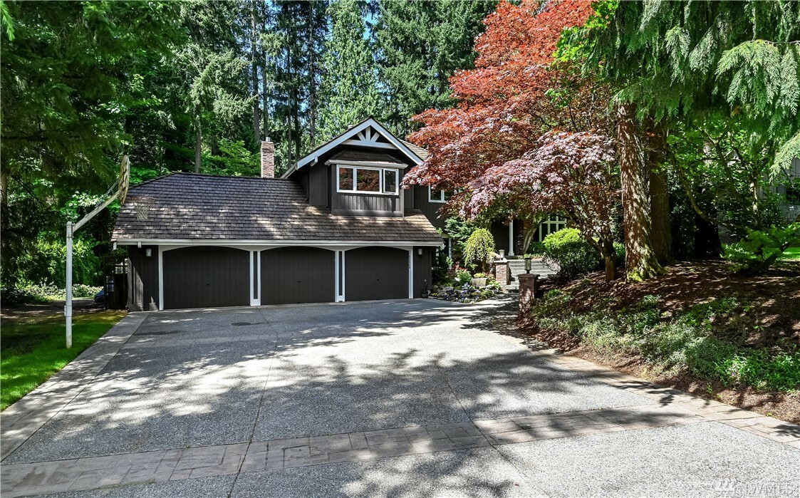Property Photo: 17110 NE 126th Place WA 98052