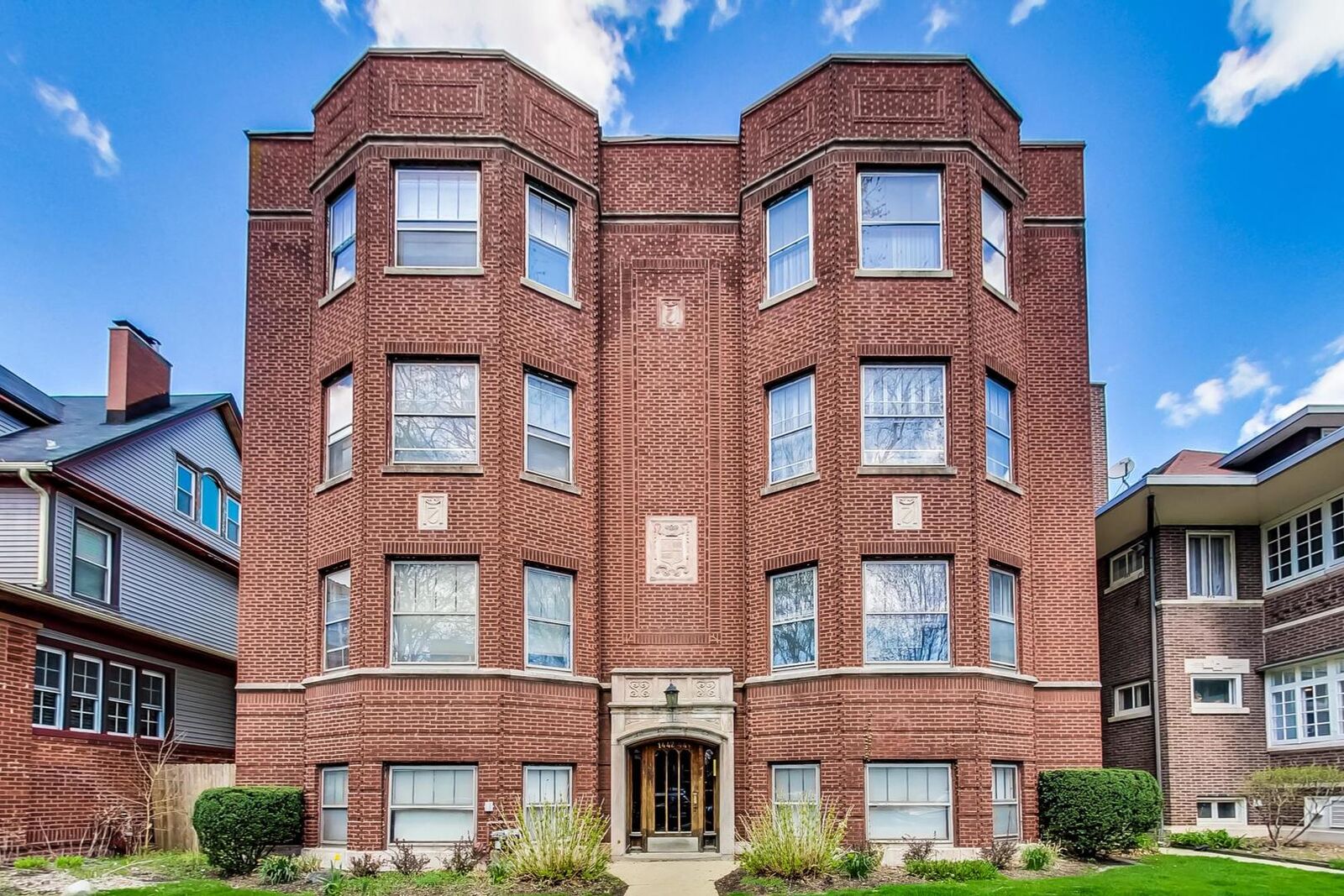 Property Photo:  1442 W Fargo Avenue Ge  IL 60626 