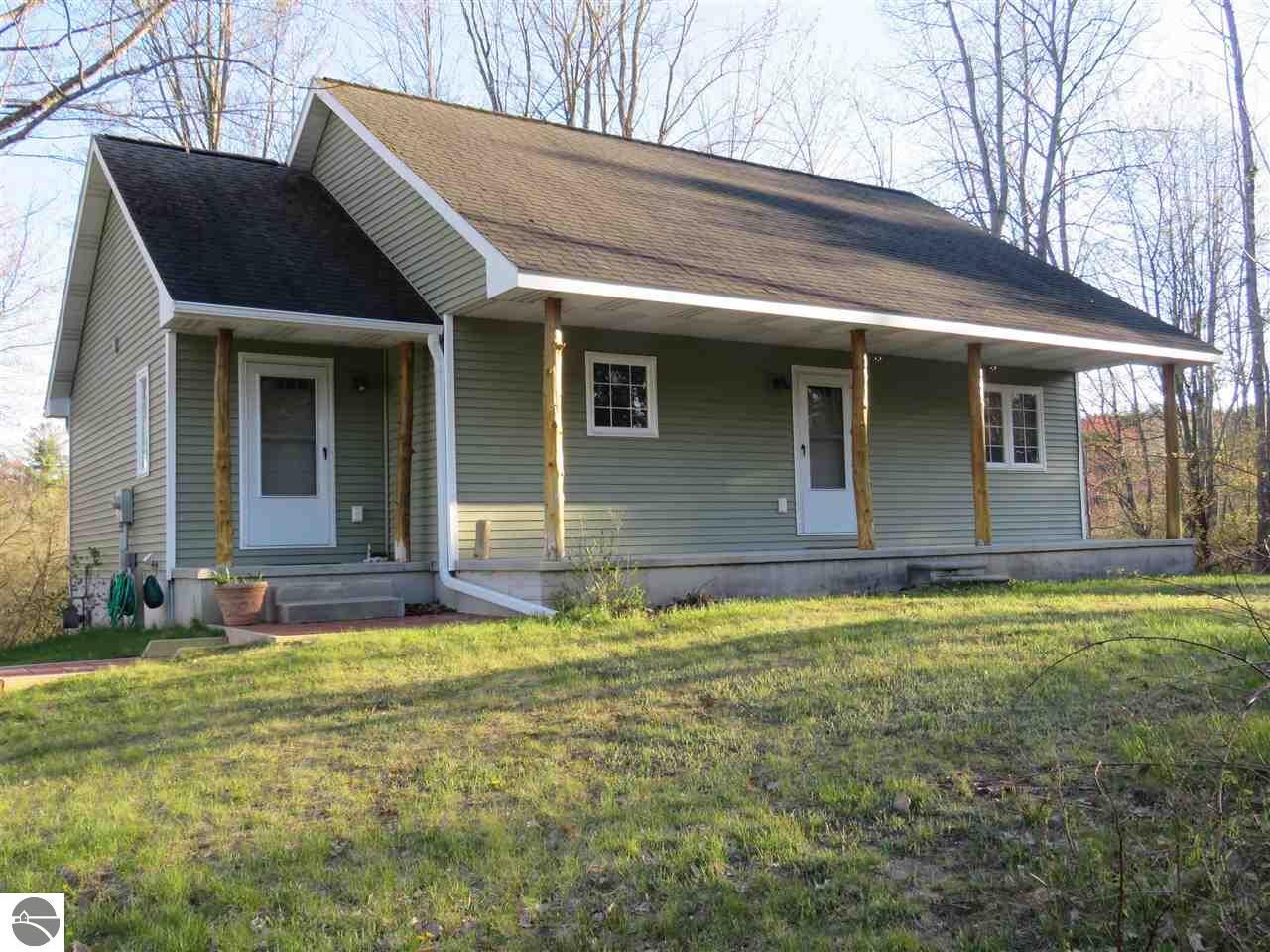 Property Photo:  113 Maple Boulevard  MI 49601 