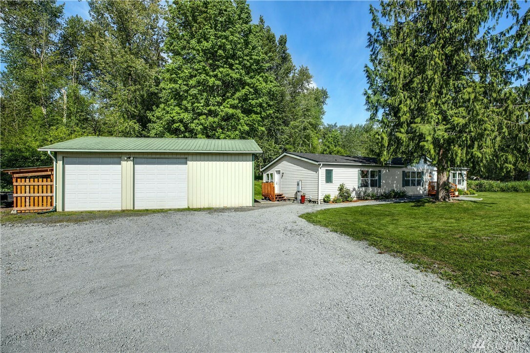 Property Photo: 11524 19th Ave NE WA 98271