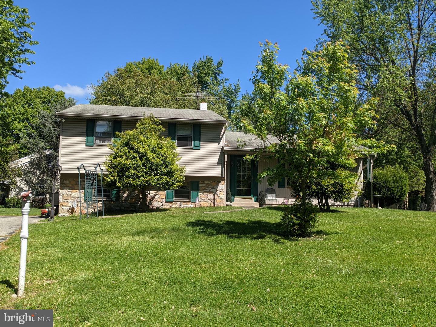 Property Photo:  1501 Vernon Road  PA 19422 