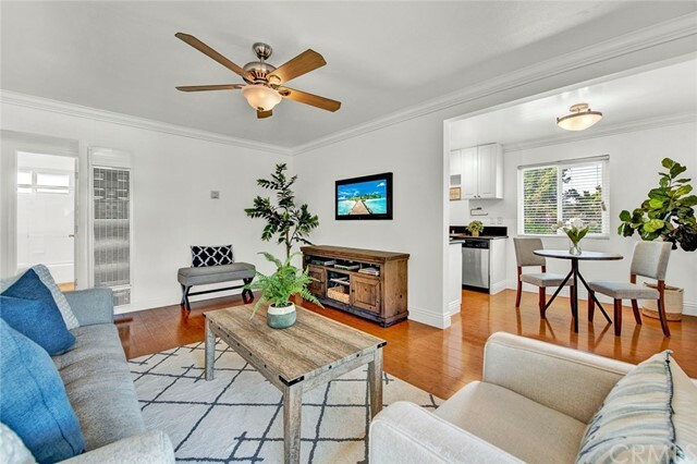 Property Photo:  660 S Glassell Street 92  CA 92866 