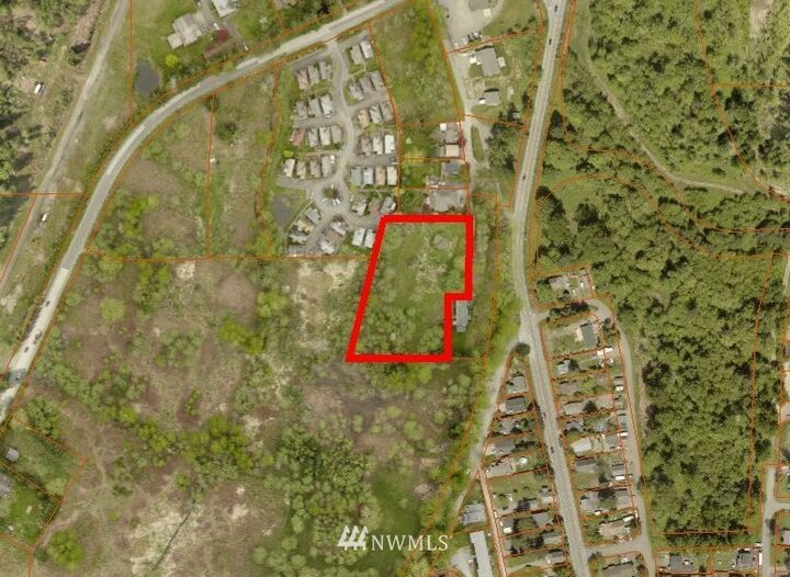 Property Photo: 320 Railroad Avenue WA 98010