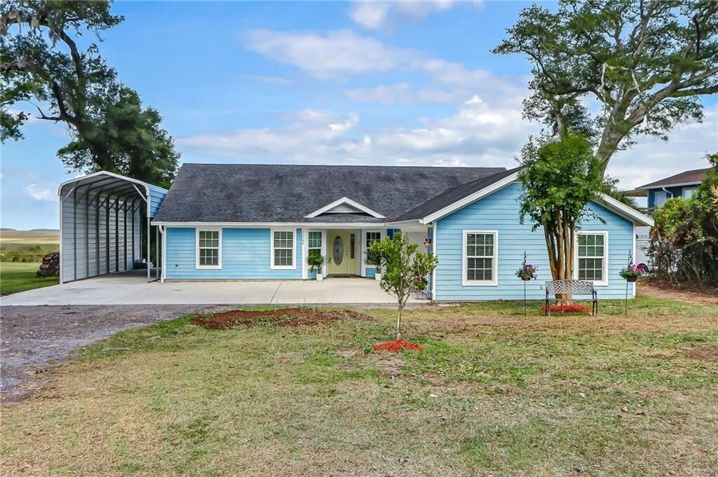 Property Photo:  97502 Pirates Point Road  FL 32097 