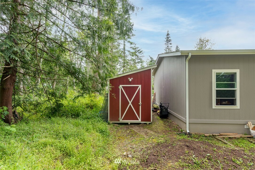 Property Photo:  1962 Forest Hill Road  WA 98282 