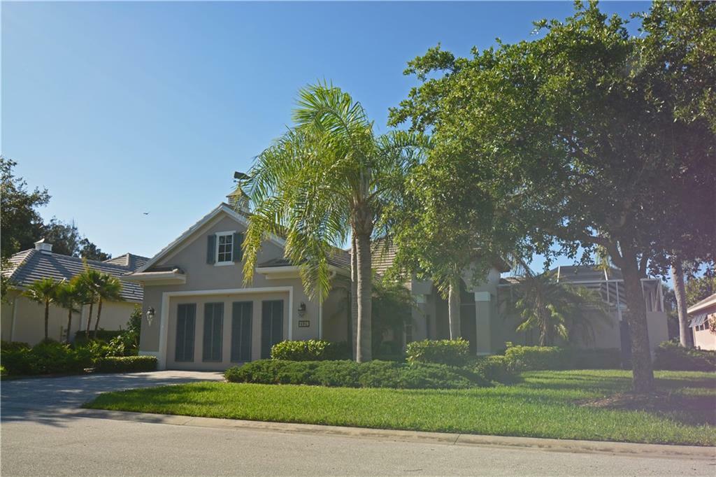 Property Photo:  2128 Autumn Lane  FL 32963 