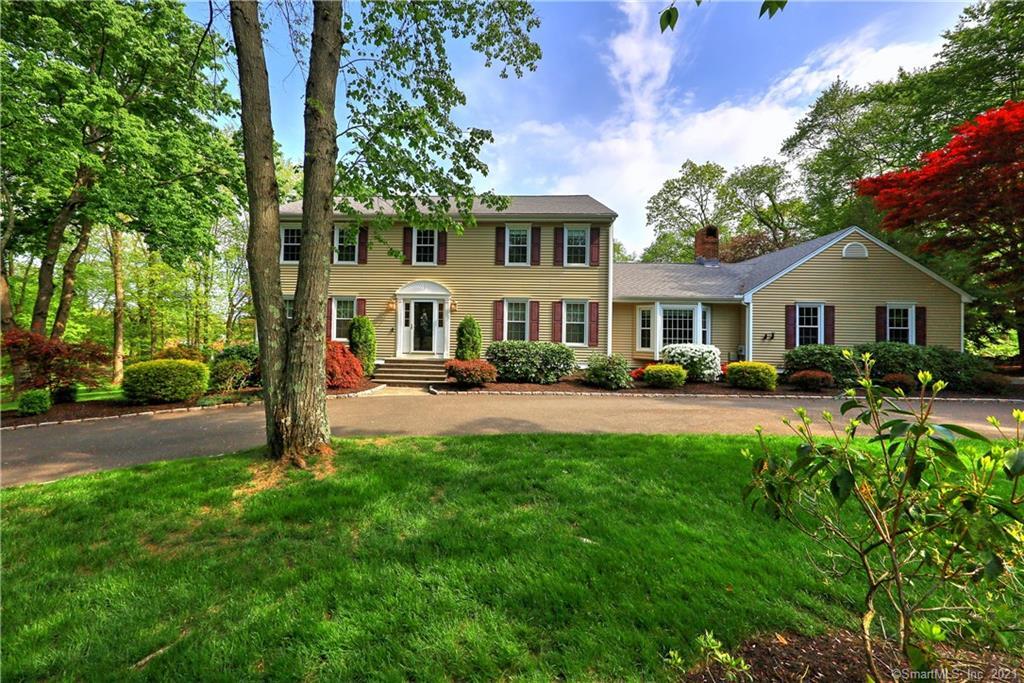 Property Photo: 176 Flint Ridge Road CT 06468