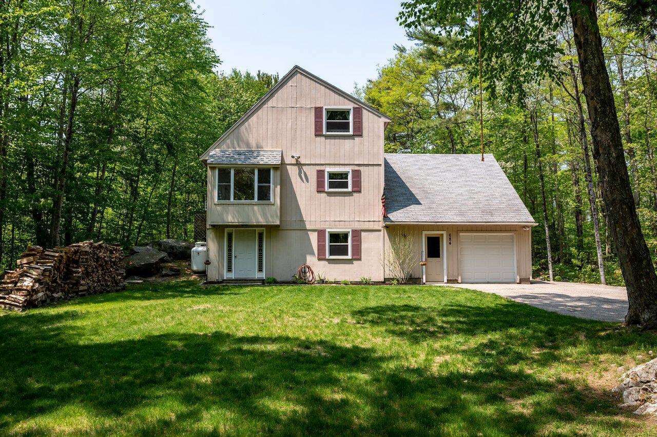 Property Photo:  684 Long Shores Drive  NH 03825 