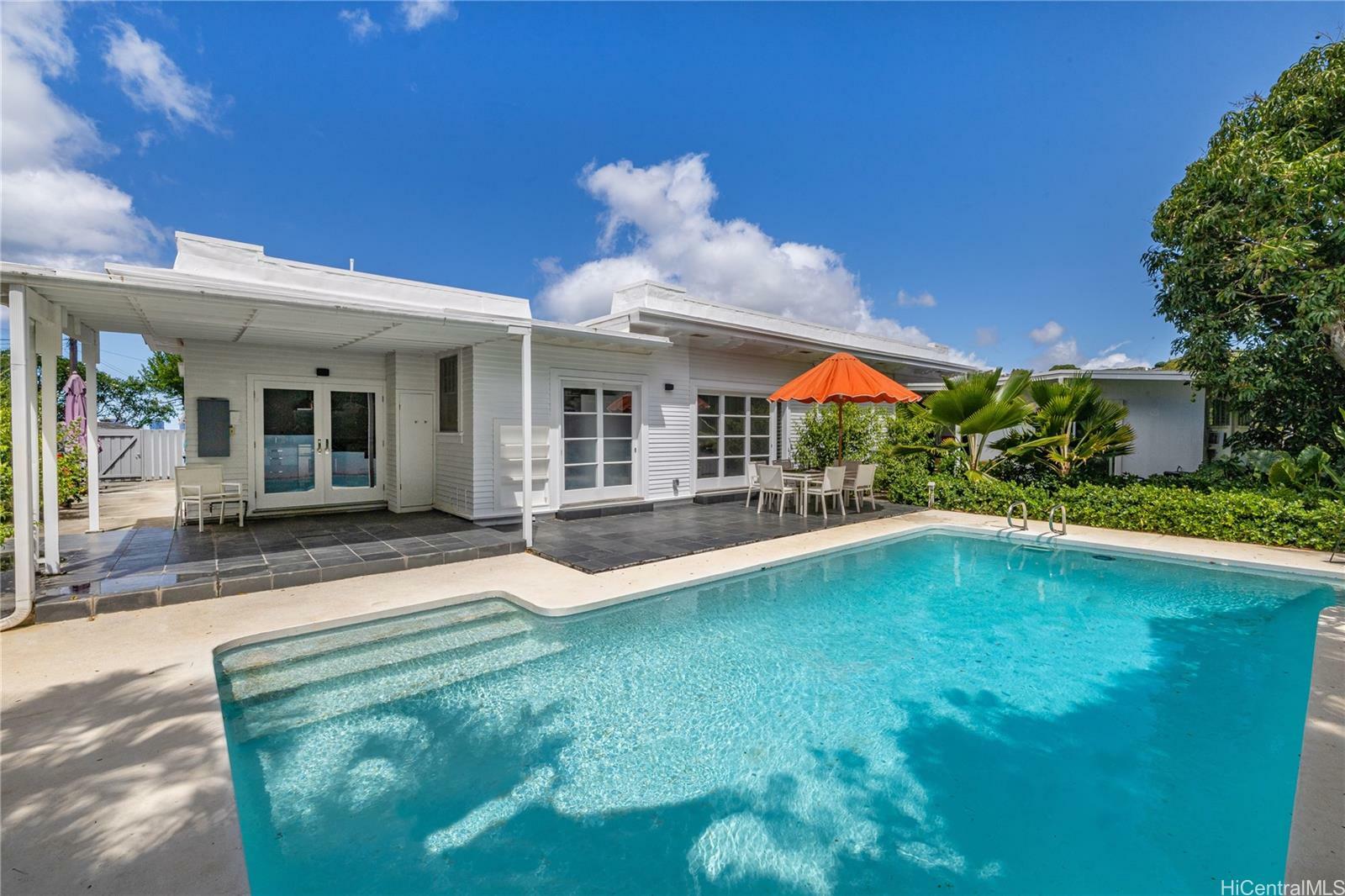 2072 Makiki Place  Honolulu HI 96822 photo