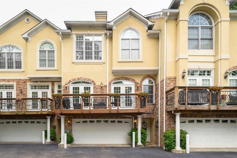 Property Photo: 331 NE Carpenter Drive Unit 4 GA 30328