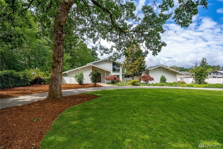 Property Photo:  999 SW 17th St  WA 98532 