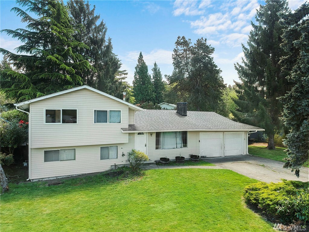 Property Photo:  1130 Kenoyer Dr  WA 98229 