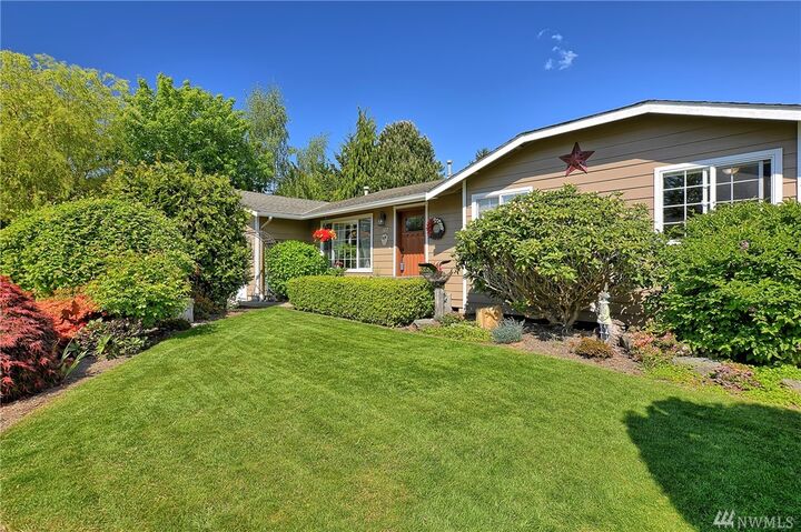 Property Photo:  107 75th St SW  WA 98203 