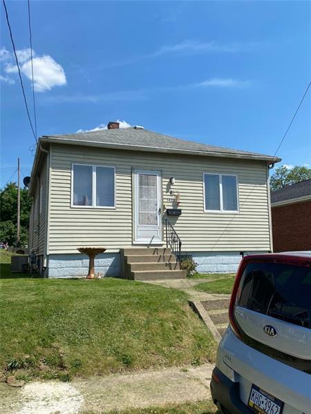 Property Photo:  1422 3rd St  PA 15065 