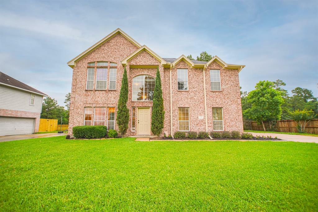 Property Photo:  1911 Northampton Drive  TX 77303 