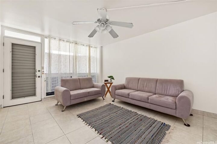 425 Ena Road 1204C  Honolulu HI 96815 photo