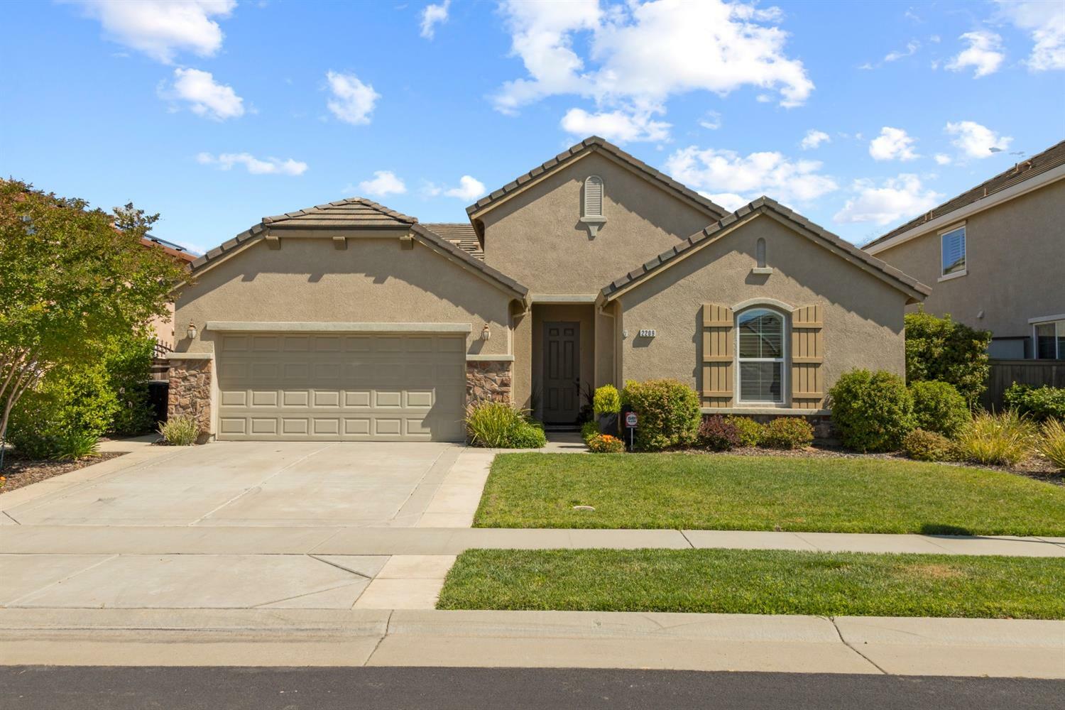 2209 Hightrail Way  Roseville CA 95747 photo