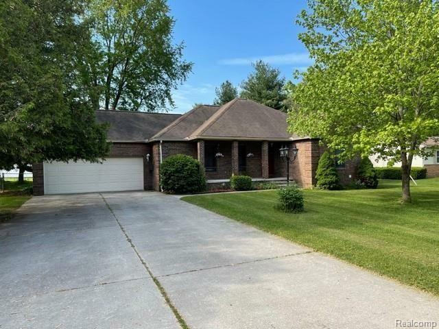 Property Photo: 3272 Oakwood Drive MI 48060
