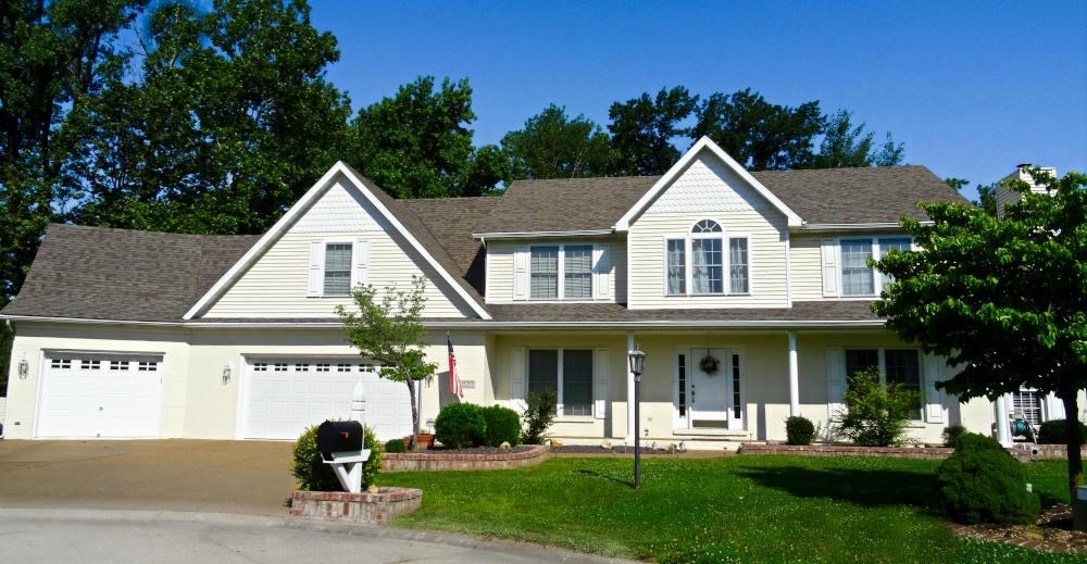 Property Photo:  14900 Old State Court  IN 47725 